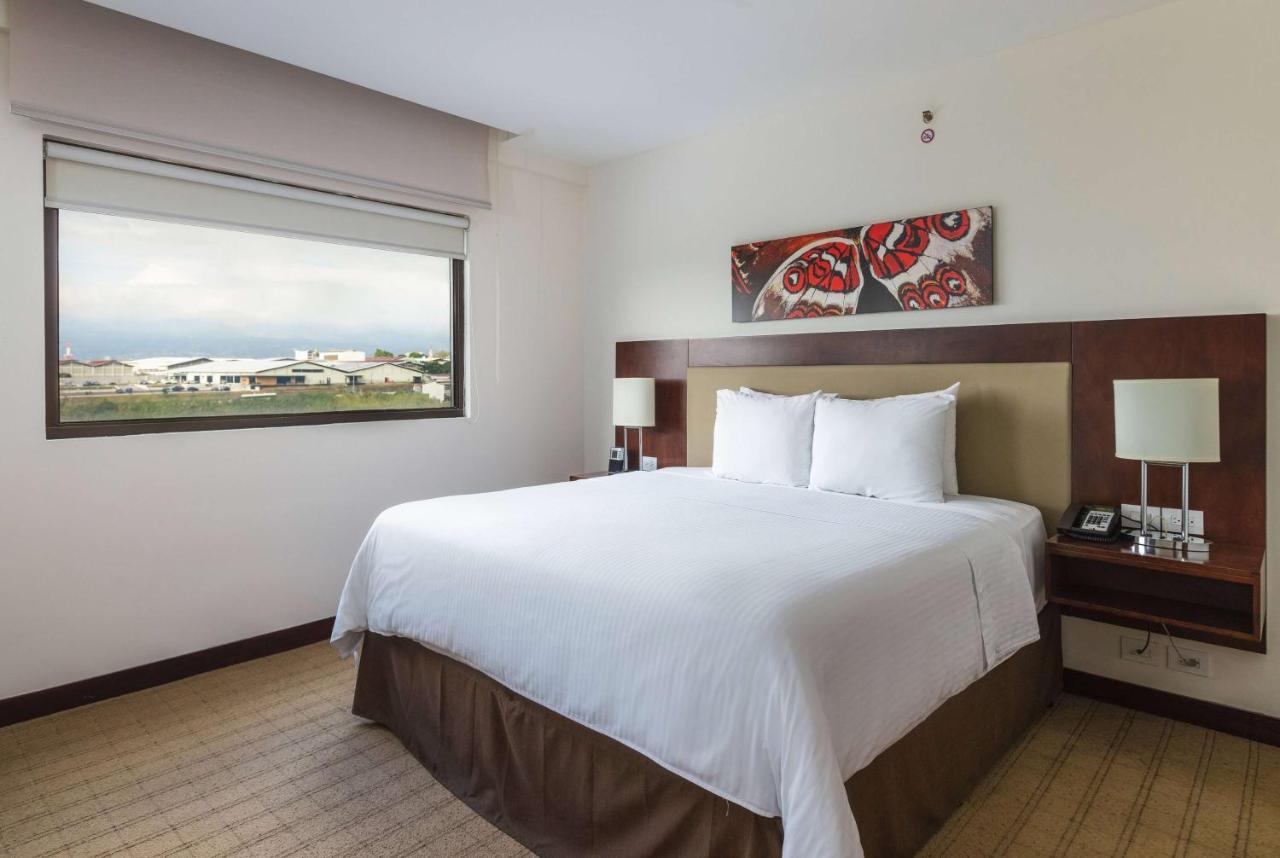 Отель Wyndham Garden San Jose Escazu, Costa Rica Экстерьер фото