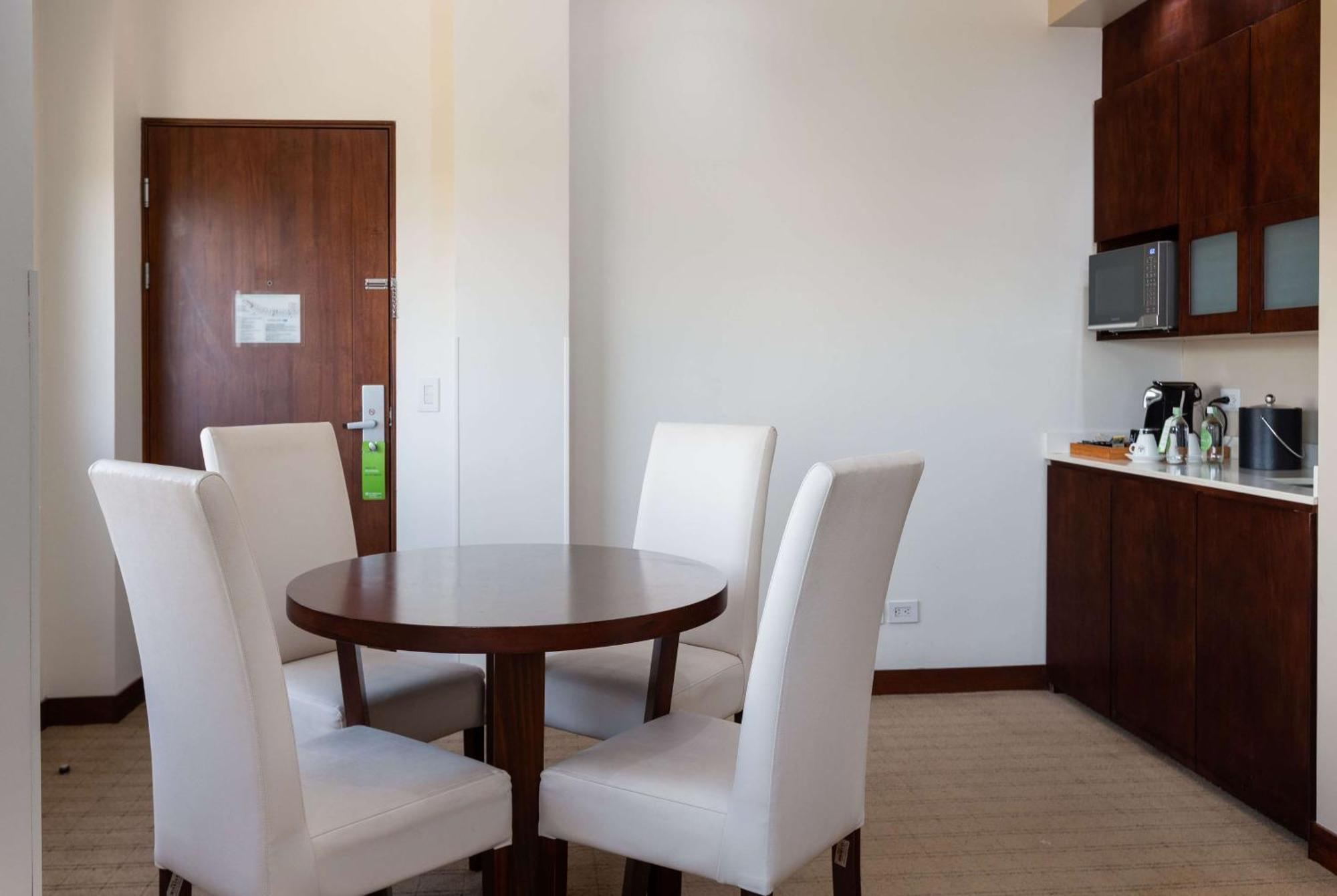 Отель Wyndham Garden San Jose Escazu, Costa Rica Экстерьер фото